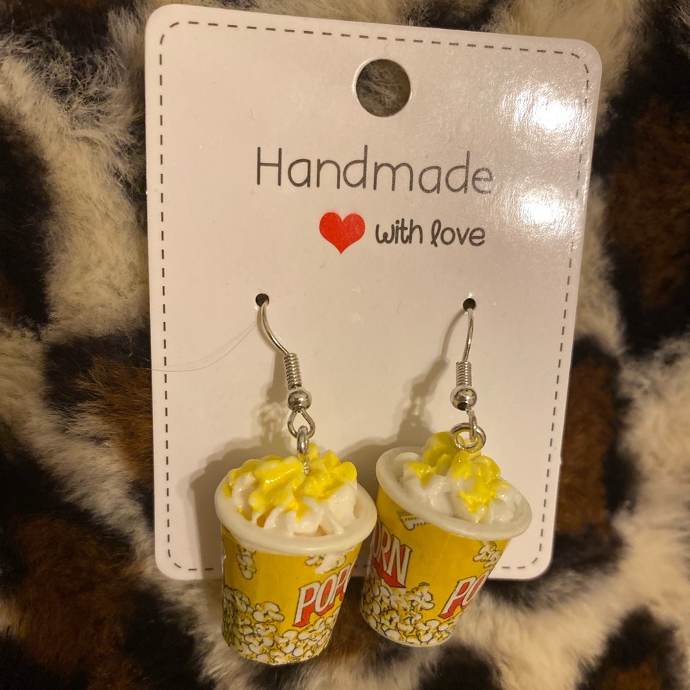 POPCORN HANDMADE EARRINGS 🍿 - Picture 2 of 4